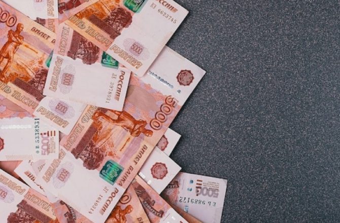 В Соликамске менеджер строительной фирмы присвоила себе более 2 миллионов рублей.